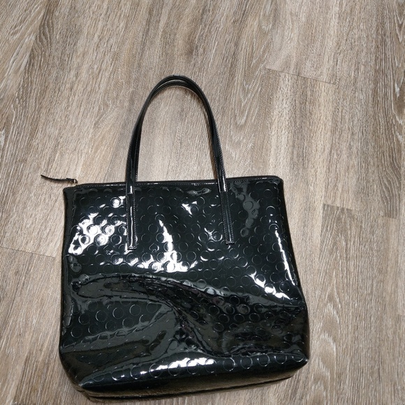 Kate Spade Tote - Picture 2 of 5